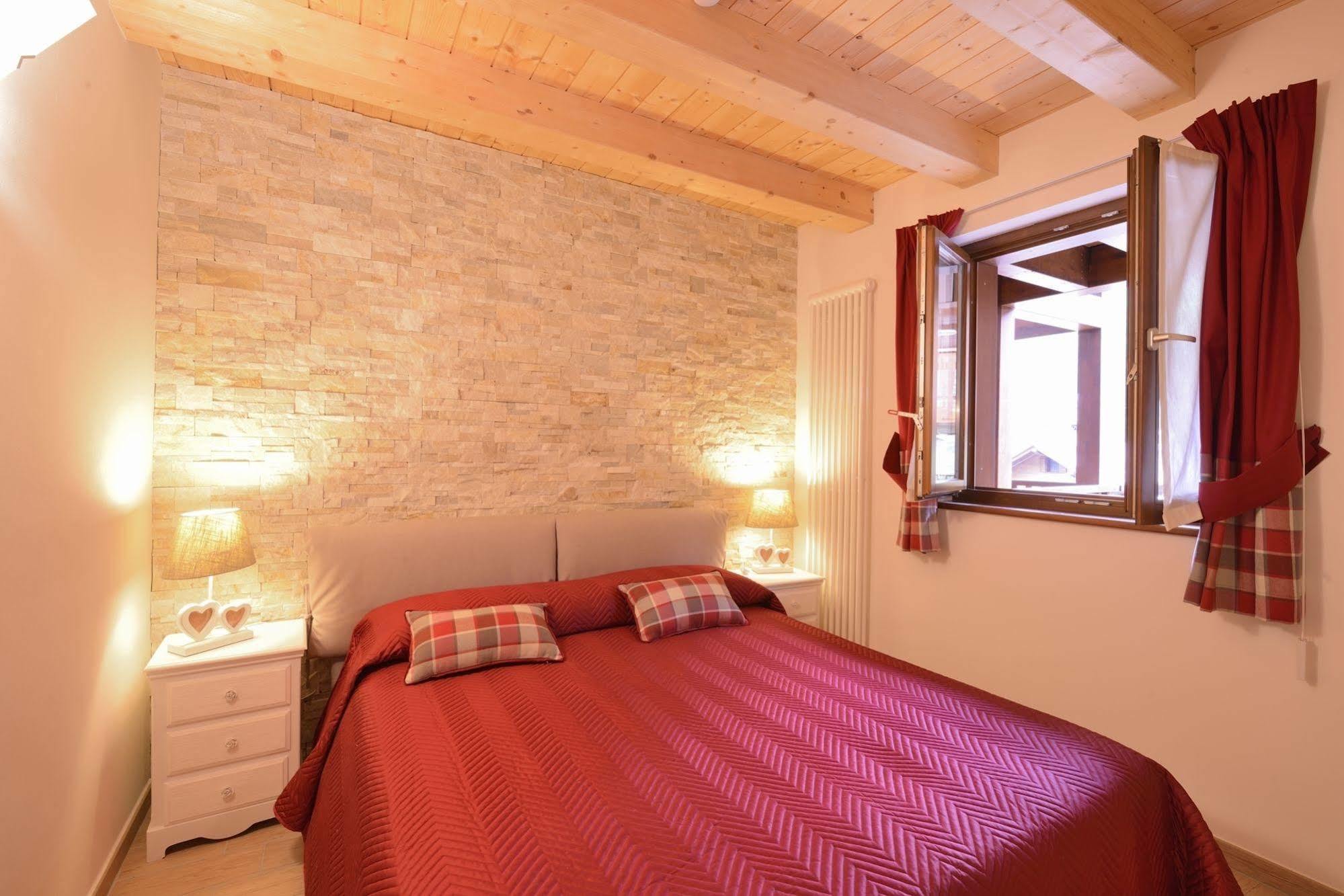 Aparthotel Borgo Fantino - Residenze E Alloggi Vacanza Limone Piemonte